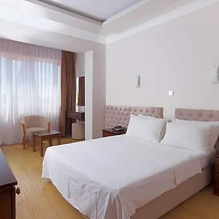 Отель Mountain View & 3*