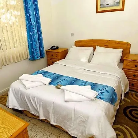 Отель Mountain View & 3*